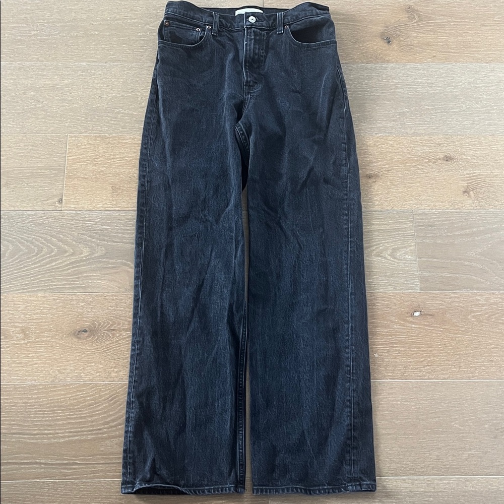 Abercrombie & Fitch High Rise 90’s Relaxed Jeans in Black Wash size 28/8